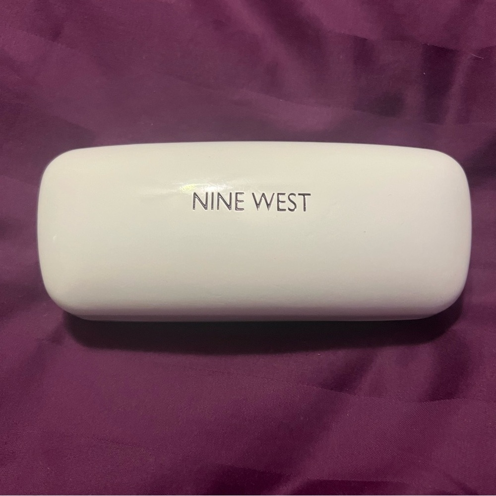 NINE WEST WHITE HARD SHELL GLASSES CASE